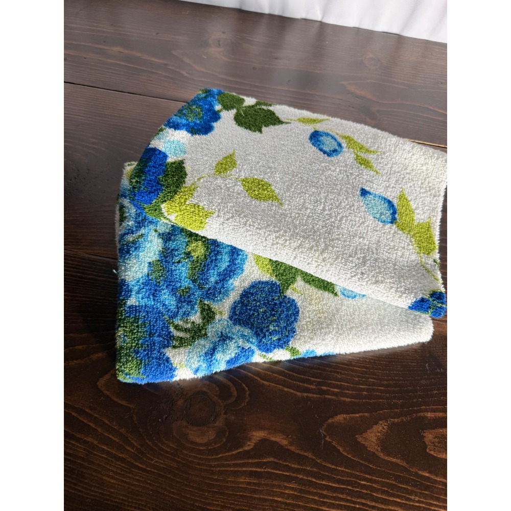 Vintage Blue Rose Floral Cotton Hand Towel Fringe Made in USA 22x41